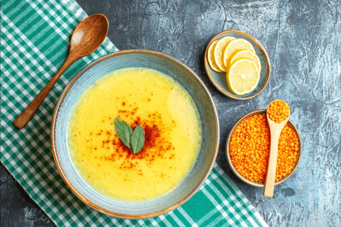 Fırında Şifalı Mercimek Çorbası